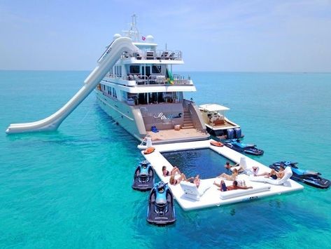 Yatch Boat, Yacht Rental, Yacht Interior, Cool Boats, Yacht Life, Boats Luxury, Luxury Lifestyle Dreams, Yacht Boat, Yacht Design