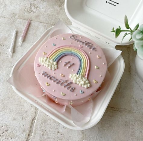 One Month Birthday Cake, Rainbow Bento Cake, Happy Birthday Cake Girl, Milestone Cake, Cake Designs For Kids, Small Birthday Cakes, Happy Anniversary Cakes, Funny Birthday Cakes, Mini Cakes Birthday