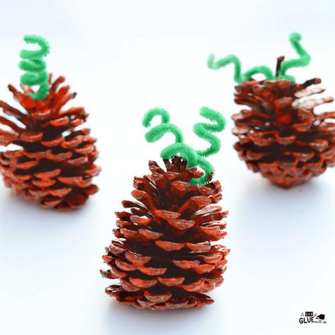 30+ Easy pine cone crafts for kids and adults! Gather some pinecones, and let's get crafting with these super awesome pine cone craft ideas!