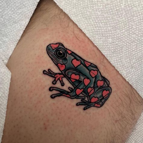 Poison Dart Frog Tattoo, Dart Frog Tattoo, Dude Tattoos, Frog Heart, Frog Sketch, Poison Frog, Poison Dart Frog, Frog Tattoo, Poison Dart