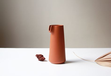 Nomu Carafe on Behance In Praise Of Shadows, Carafe Design, Ceramic Pendant Light, Ceramic Art Sculpture, Forgetting The Past, Simple Object, Scandinavian Minimalism, Ceramic Pendant, Japanese Pottery