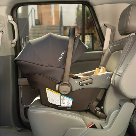 Who knew parenthood could be ✨ click, click ✨ easy? No more compromising safety for ease, choose both! With the pipaFIX™ rigid latch integrated into the car seat, get a super-secure, steel-to-steel connection. Seatbelt optional! 🚗💨 Zoom over to the official Nuna site see what it's all about! Nuna Stroller, Travel With Baby, Nuna Car Seat, Nuna Mixx, Best Car Seats, Car Seat Stroller, Travel Stroller, Infant Car Seat, Future Children