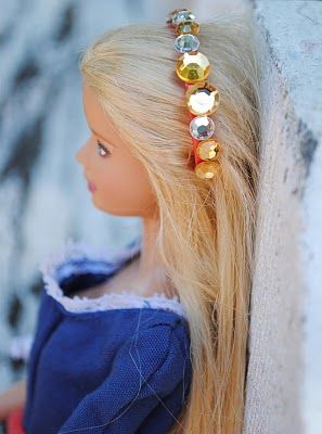 Roundup: 9 Barbie Crafts » Dollar Store Crafts Barbie Crafts, Barbie Doll Patterns, Accessoires Barbie, Barbie Hairstyle, Craft Doll, Diy Barbie Clothes, Barbie Ideas, Barbie Doll Accessories, Dolls Clothes Diy