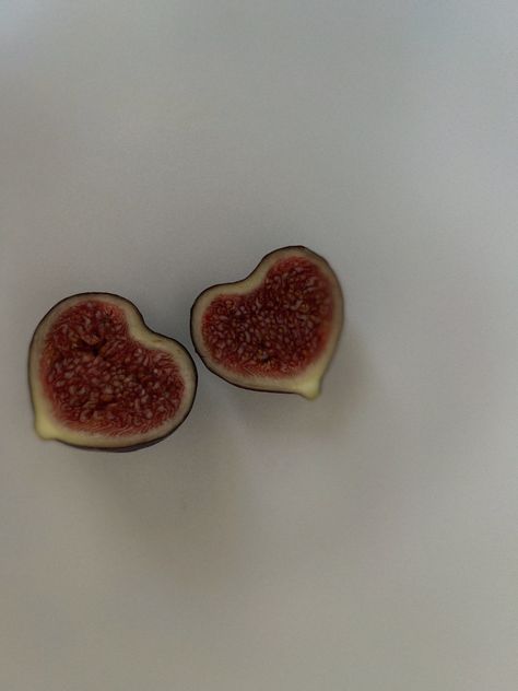 #love #fig #food #foodphotography #fruit #content #aesthetic #instagram #ideas #fashion #heart Fig Fruit Aesthetic, Fig Wallpaper Iphone, Fig Aesthetic Greek, Fig Color Aesthetic, Fig Wallpaper, Fig Aesthetic, Fig Food, Content Aesthetic, Fig Cookies