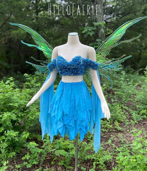 L Marie (@hellofaerie) • Instagram photos and videos Blue Fairy Costume Diy, Sea Fairy Costume, Blue Fairy Aesthetic Costume, Water Fairy Cosplay, Purple Fairy Cosplay, Fairy Cosplay, Garden Fairy, Fairy Core, Water Droplets