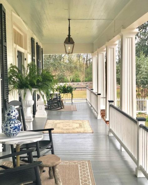 Antebellum Homes Interior, House Plans Southern Living, Haint Blue Porch, Southern Colonial Homes, House Plans Southern, Southern Style Homes, Blue Porch, Southern Style Home, Southern Colonial