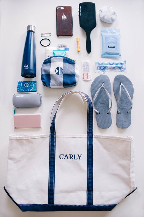 What Is In My Bag, Carly The Prepster, What's In My Purse, Gym Bag Essentials, Swim Bag, What's In My Bag, My Gym, My Style Bags, In My Bag