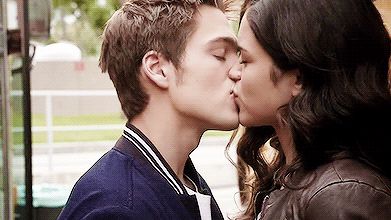 1 french kiss Living With Your Best Friend, Hayden Romero, Victoria Moroles, Actress Kiss, Anime Play, Dylan Sprayberry, Fuller House, Good Morning Friends Images, The Reflection