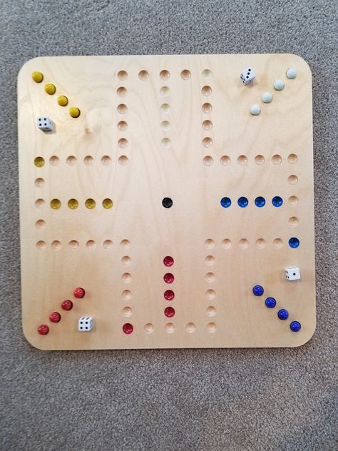 Diy Game Board, Cottage Games, Diy Board Games, Wahoo Board, Country Craft Ideas, Aggravation Board Game, Board Games Diy, Vbs 2023, Marble Board