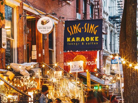 'Sing Sing' Karaoke Bar: An Ode to the Ultimate NYC Karaoke Dive - Thrillist Karaoke Bar, Sing Sing, Nyc Bars, Tears For Fears, Dive Bar, College Friends, A Little Life, East Village, Living In New York