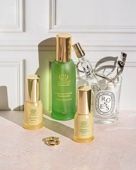 Aesthetic Beauty Products, Luxury Skincare Products, Tata Harper Skincare, Skincare Luxury, Holiday 2024, Tata Harper, Lifestyle Aesthetic, Minimal Aesthetic, Aesthetic Beauty