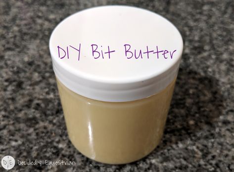 DIY Make Your Own Bit Butter - Decidedly Equestrian Homemade Horse Treats, Horse Items, Barn Hacks, Diy Horse, Horse Care Tips, Equestrian Problems, Horse Camp, Natural Horsemanship, Horse Training Tips