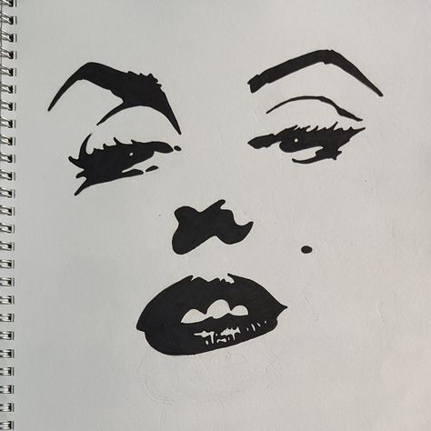 Black Marker Sketch, Marker Sketch, Markers Drawing Ideas, Sketch Markers, Marker Drawing, Drawing Projects, Doodle Art Designs, Art Stuff, Marilyn Monroe