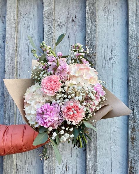 Carnation Wedding Bouquet, Carnation Wedding, Hydrangea Bouquet Wedding, Carnation Bouquet, Pink Flower Bouquet, Wedding Bouquets Pink, Hydrangea Bouquet, Pink Carnations, Bouquet Wedding