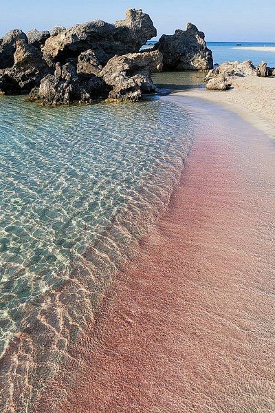 Cavendish Beach, Crete Beaches, Perissa Beach, Maui Hotels, Green Sand Beach, Red Sand Beach, Beaches To Visit, Best Beaches To Visit, Komodo National Park