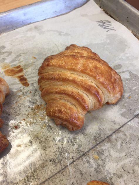 Gluten Free Croissant, Flourless Baking, Croissant Dough, Gluten Free Pastry, Croissant Recipe, Gluten Free Bakery, Puff Pastry Recipes, Gluten Free Treats, Gluten Free Recipes Easy