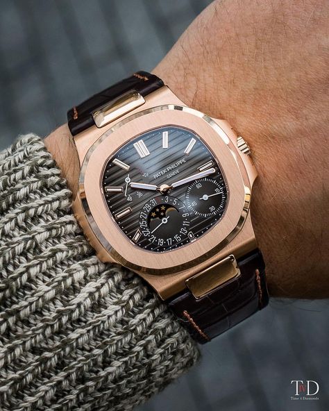 Time 4 Diamonds® | Since 2005 | Patek Philippe Nautilus 5712R 😍 #Time4Diamonds . . . #patekphilippe #patek #patek5712 #pateknautilus #nautilus #patekphilippenautilus… | Instagram Patek Watches, Amazing Watches, January 21, Patek Philippe Nautilus, Tick Tock, Patek Philippe, Nautilus, Watch Sale, Swiss Watches