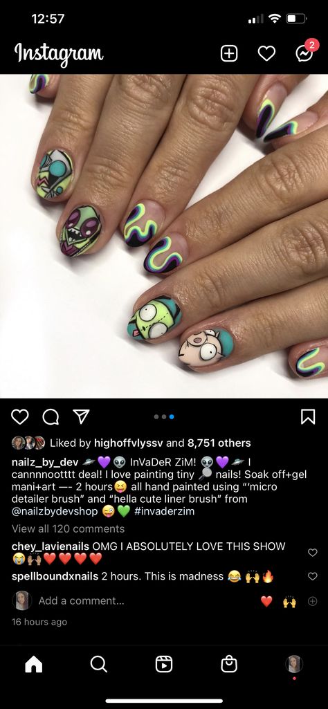 Invader Zim Nail Art, Gir Nails Invader Zim, Mothman Nails, Invader Zim Nails, Cartoon Character Nail Art, Gamer Nails, Character Nails, Ideas Uñas, Cartoon Nails