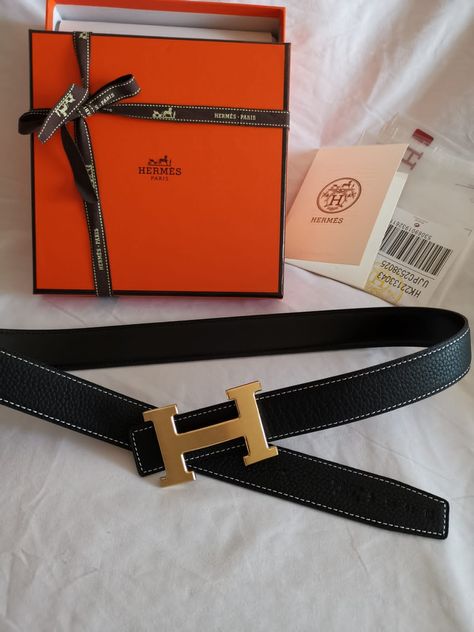 Hermes Belt Aesthetic, Hermes Belt Women, Womens Designer Belts, Dream List, Office Chic, Hermes Belt, Designer Belts, Chic Office, Black Belt