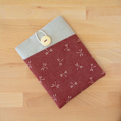 Excited to share the latest addition to my #etsy shop: Kindle Oasis case, Kobo Clara HD case, Kindle Paperwhite case, Kindle Oasis case, Kindle Voyage, Kobo Aura case, Kobo Glo cover, dragonfly https://etsy.me/3QFT4Wz #kindlepaperwhite #kindleoasis #koboclarahd Kindle Paperwhite Case, Kindle Oasis, Ipod Classic, Kindle Sleeve, Ipad Air Cover, Kindle Case, Christmas Snow Globes, Ipad Mini Case, Book Sleeve