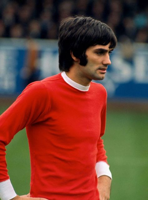 George Best, 1968. British Football, British Things, Park Rangers, Manchester United Players, English Football League, George Best, Ball Games, Football Legends, Manchester United Football Club