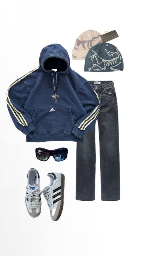 Sambas Adidas, Birkenstock Outfit, Adidas Sambas, Outfits 2000s, Adidas Sweatshirt, Adidas Outfit, Vintage Adidas, Adidas Samba, Cute Casual Outfits