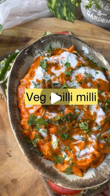 Veg Chilli, Veg Chili, Jain Recipes, Whole Spices, Veg Curry, Mumbai Food, Red Chilli Powder, Cumin Seeds, Turmeric Powder