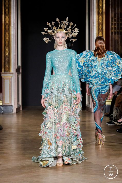 Rahul Mishra, 2023 Couture, Paris Fashion Week Runway, Couture Looks, Spring Summer 2023, Couture Week, Christopher Kane, Fashion Week Runway, Silk Organza