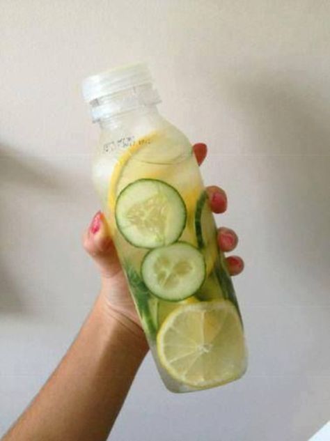 Mint Slice, Fat Flush, Cucumber Water, Idee Pasto, Flat Belly Diet, Daily Water, Water Drink, Makanan Diet, Healthier Skin