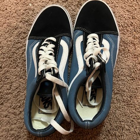 BLACK AND BLUE VANS Blue Vans, Vans Authentic Sneaker, Vans Shoes, Vans Sneaker, Blue Black, Plus Fashion, Sneakers, Fashion Trends, Fashion Tips