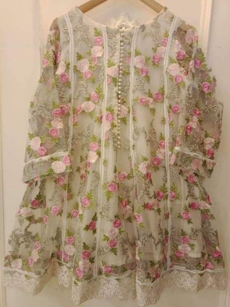 Short Frock, Eid Dress, Frock Fashion, Frock Dress, Dresses Design, Casual Wear Dress, Beautiful Pakistani Dresses, Kurti Designs Party Wear, Designer Party Wear Dresses