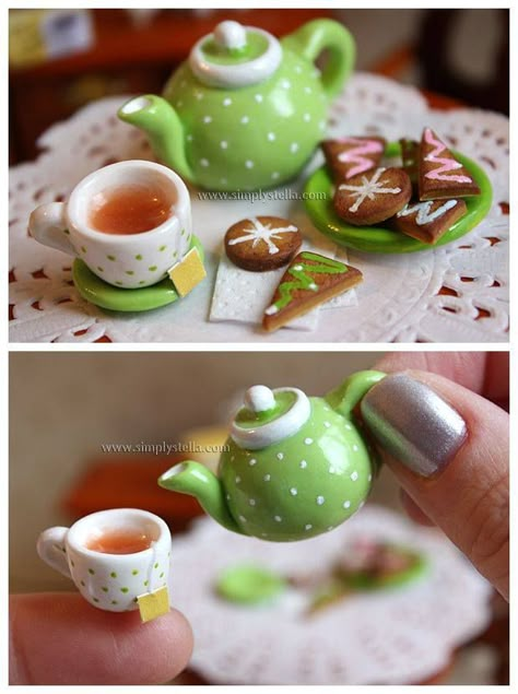 Cute Mini Tea Set, Miniature Tea Set, Tiny Food, Polymer Clay Miniatures, Clay Food, Clay Miniatures, Miniature Crafts, Mini Things, Polymer Clay Charms