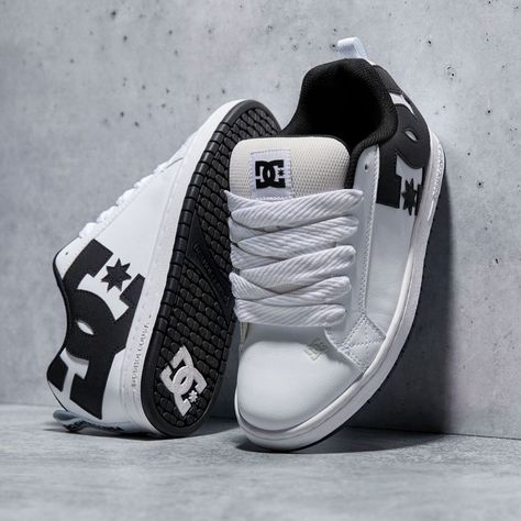 DC Shoes (@dcshoes) • Instagram photos and videos Dc Sneakers Outfit, Dc Shoes White, White Dc Shoes, Tenis Dc, Dc Sneakers, Dc Court Graffik, Shoes Y2k, Sneakers Looks, Shoes Photo