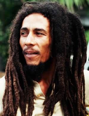 Reggae singer Bob Marley | Rastafarianism Bob Marley Wallpapers Hd Wallpaper, Bob Marley Wallpapers, Bob Marley Pictures, Robert Nesta, Nesta Marley, Bob Marley Quotes, Marley Hair, The Wailers, Cultural Appropriation