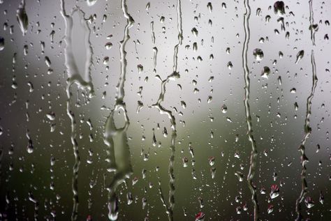 glass with water drops Water On Glass #drops water  droplets #rain #drop #wet #window #weather #raindrop #water #backgrounds glass - Material #nature #liquid #4K #wallpaper #hdwallpaper #desktop Raindrops On Glass Window, Rain Drops On Window, Water Drop On Leaf, Glass With Water, Rainy Wallpaper, Rainy Window, Rain Window, Background Reference, Rain Wallpapers