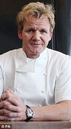 Gordon Ramsay Steak, Chef Ramsey, Chef Gordon, Chef Gordon Ramsay, Hell’s Kitchen, Las Vegas Restaurants, Tv Chefs, Hell's Kitchen, Beef Wellington