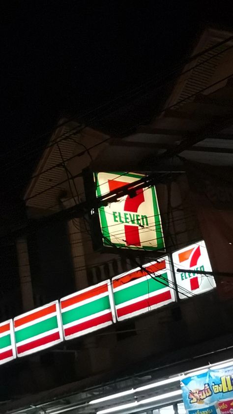 7 11 Aesthetic, Seven Eleven, Best Friend Couples, 7 Eleven, Fake Pictures, Aesthetic Pics, Night Aesthetic, Late Night, Aesthetic Girl