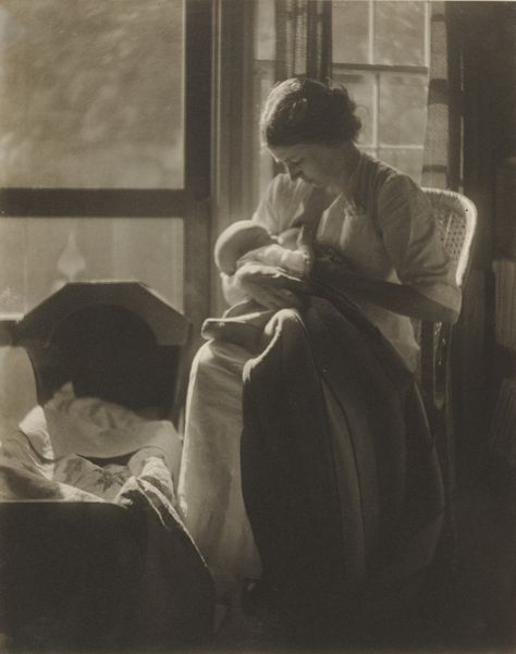 Gertrude Käsebier. Mrs. R. 1905. Beatrice Baxter Ruyl. Platinum print. 9 5/8 x 7 5/8" (24.4 x 19.4 cm). Gift of Mrs. Hermine M. Turner. 170.1963. Photography Baby Mine, Soft Pillow, Victorian Women, Photo Projects, White Photo, Vintage Pictures, Vintage Photographs, Mothers Love, Mother And Child