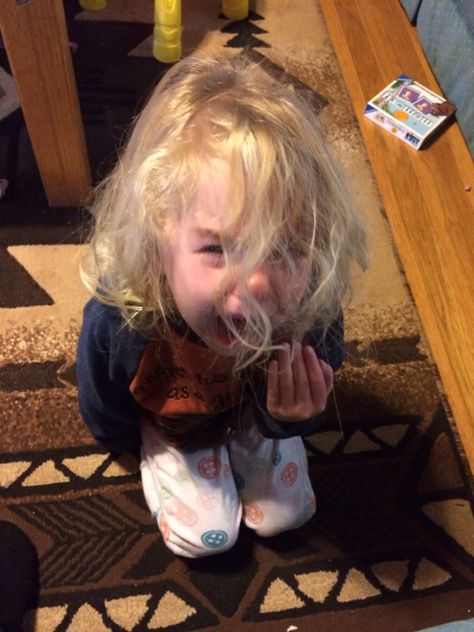 "I said that her sweater looked so soft and comfy." Submitted By: Kara F. Location: California, United States Kids Crying, Reasons Kids Cry, Crying Kids, Tantrum Kids, Funny Baby Images, Justin Bieber Jokes, Indian Funny, Funny Dresses, Tantrums Toddler