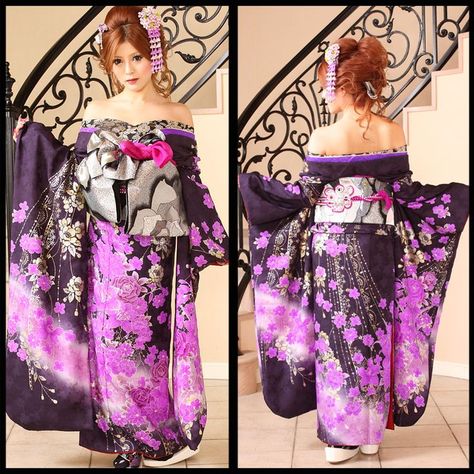 Kimono Tattoo, Tattoo Off, Anime Kimono, Shoulder Tattoos, Gyaru Fashion, Japanese Textiles, Types Of Jackets, Bare Shoulders, Japanese Kimono