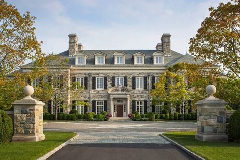 Elegant Stone House with Classical Architecture - Greenwich, Connecticut