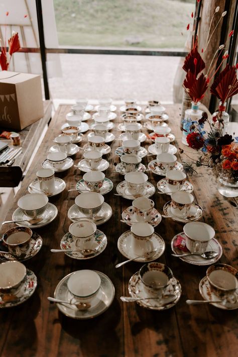 Wedding Tea Bar, Wedding Tea Cup Centerpieces, Tea Cup Wedding Decor, Wedding Tea Station, Tea At Wedding, Teacups Wedding, Tea Cup Wedding, Teacup Wedding, Catering Inspiration