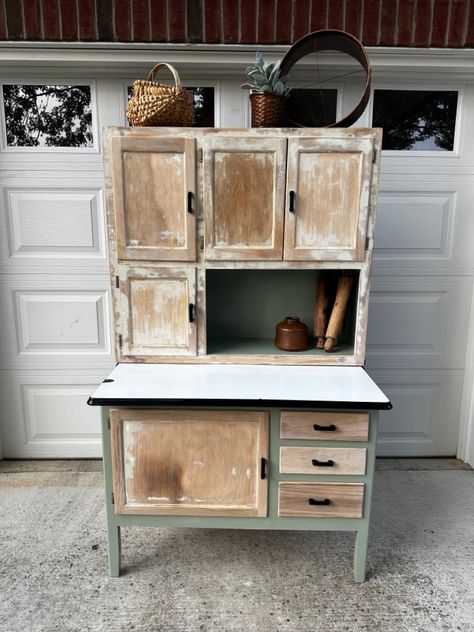 Painted Mountain Green on the base frame and upper interior. Upper cabinet and doors/drawers stripped and white washed leaving some chippy remnants behind. Has original flour bin and sifter, hardware, and bread drawer. Bread Drawer, Bristol Tennessee, Bristol Tn, Upper Cabinet, Hoosier Cabinet, Upper Cabinets, Cabinet Styles, Mountain Paintings, Old Furniture