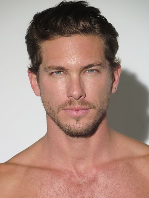 SEE NEW DIGITALS of ADAM SENN – DESIGNS FEVER Pictures In London, Adam Senn, Scruffy Men, American Model, Casting Call, Unique Features, Attractive People, New Pictures, Favorite Things List