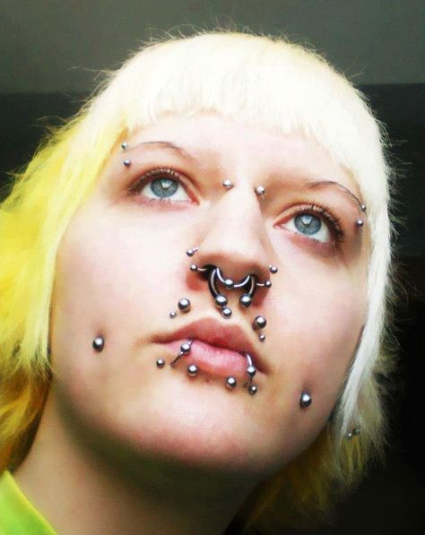 Of course this is far too much for me, but she looks amazing. I adore this! Dolphin Bites Piercing, Dolphin Bites, Angel Bites, Septum Nostril, Alternative Subcultures, Lip Piercings, Septum Nose Rings, Septum Nose, Face Piercings