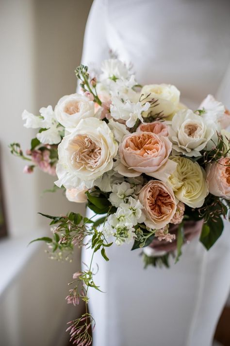 English Rose Bridal Bouquet, English Wedding Bouquet, Soft Romantic Bridal Bouquet, Romantic Garden Wedding Bouquet, Garden Rose And Peony Bouquet, David Austin Wedding Roses, Vintage Style Wedding Bouquet, David Austin Roses Wedding Bouquet, David Austin Wedding Bouquet