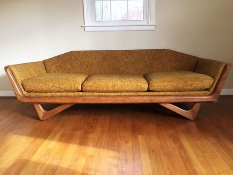 Mcm Sofa, Adrian Pearsall Sofa, Victorian Ceiling, Mid Century Couch, Mid Century Modern Couch, Sf Apartment, Sofa Covers Online, Dream Sofa, Mid Century Modern Interior Design