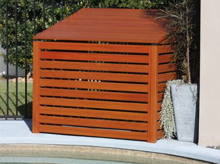 Diy Pool Equipment Enclosure, Diy Pool Pump Cover, Pool Pump Cover Ideas Diy, Side Yard Storage, Pool Pump Cover Ideas, Pool Equipment Enclosure Ideas, Pump House Ideas, Pool Pump House, Pool Pump Enclosure