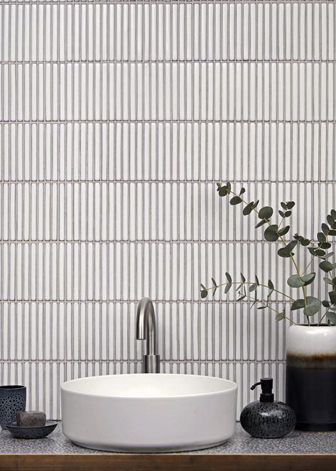 White 'Yubi' Japanese style finger mosaic tiles - Kitkat tiles Finger Tiles, Tiles Herringbone, Japandi Style Interior Design, Chevron Tiles, Tiles Terracotta, Herringbone Tiles, Tiles Terrazzo, Tiles Moroccan, Hexagonal Tiles