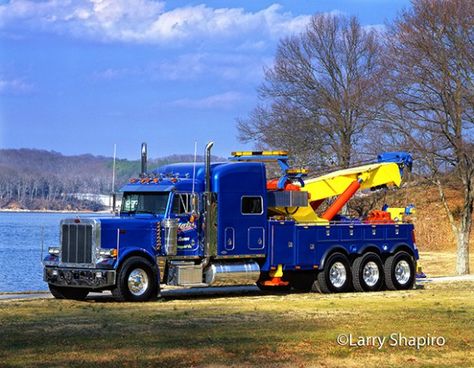 Guy Yates Towing & Recovery, Ringgold GA - Peterbilt 379 w/ Challenger 9909 70 ton rotator Jamie Davis, Heavy Wreckers, Peterbilt 379 For Sale, Project 350 Peterbilt, Car Hauler Trailer, Blue Peterbilt, 359 Peterbilt Old School, Stretched Peterbilt, Towing Vehicle